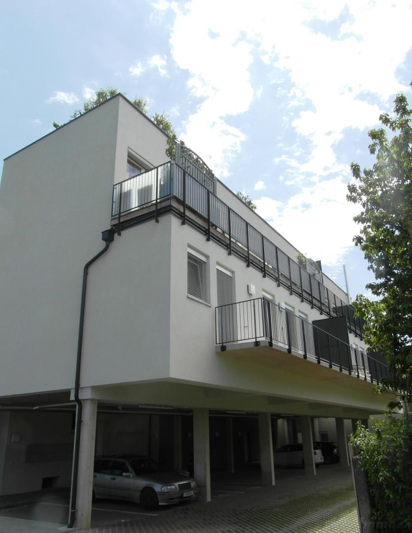 Wohnung zum Mieten: 8052 Graz - Aussenansicht Süd