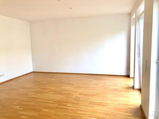 Wohnung zum Mieten: 8052 Graz - Wohnzimmer- Bereich