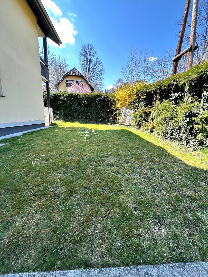 Wohnung zu mieten: 8043 Graz - Kleiner Vorgarten- Grünbereich zum Mitbenützen